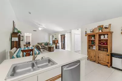 8912 Thumbwood Circle #B, Boynton Beach, FL 33436 - Photo 11