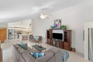 8912 Thumbwood Cir, Boynton Beach, FL 33436 - Photo 7