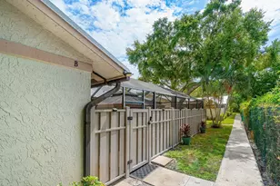 8912 Thumbwood Cir, Boynton Beach, FL 33436 - Photo 27