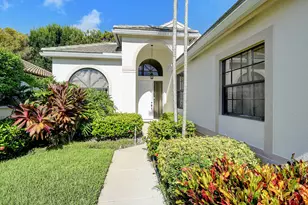 10201 Lexington Lakes Blvd N, Boynton Beach, FL 33436 - Photo 3