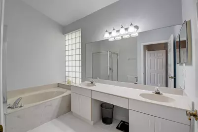 10201 Lexington Lakes Boulevard N, Boynton Beach, FL 33436 - Photo 19