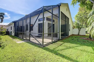 10201 Lexington Lakes Boulevard N, Boynton Beach, FL 33436 - Photo 31