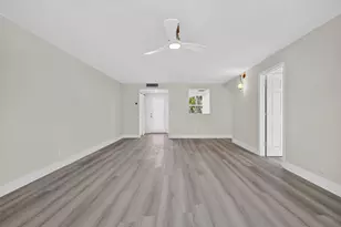 7 Willowbrook Ln, Delray Beach, FL 33446 - Photo 9