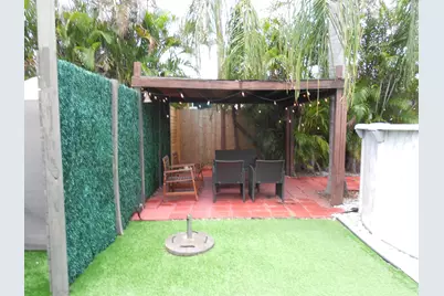 817 NW 30th Court, Wilton Manors, FL 33311 - Photo 15