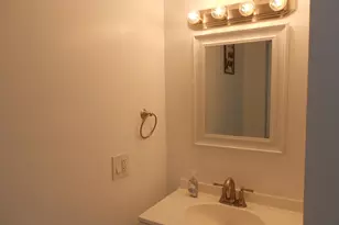 817 NW 30th Ct, Wilton Manors, FL 33311 - Photo 13