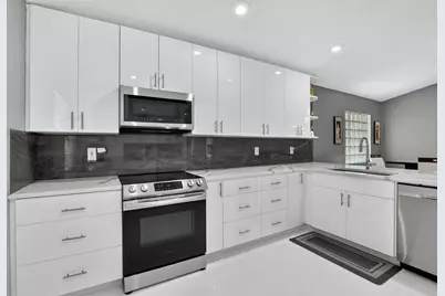 8158 Duomo Circle, Boynton Beach, FL 33472 - Photo 13