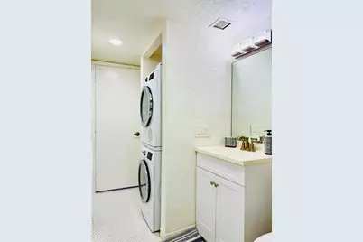 4164 Inverrary Drive #404, Lauderhill, FL 33319 - Photo 13