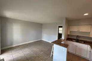 921 NE 17th Ave, Fort Lauderdale, FL 33304 - Photo 3