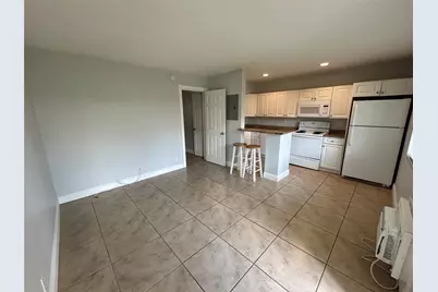 921 NE 17th Avenue #2, Fort Lauderdale, FL 33304 - Photo 1