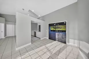 4802 Sunset Blvd, Fort Pierce, FL 34982 - Photo 9