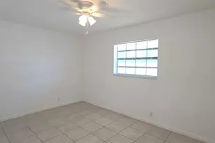 255 SW 12th St, Dania Beach, FL 33004 - Photo 19