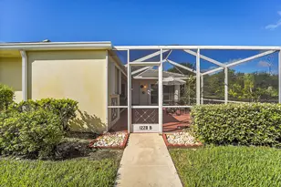 1228 NW Sun Terrace Cir, Port Saint Lucie, FL 34986 - Photo 21