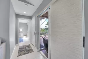 1228 NW Sun Terrace Cir, Port Saint Lucie, FL 34986 - Photo 11