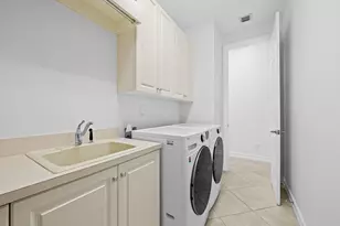 10920 Hawks Vista St, Plantation, FL 33324 - Photo 27