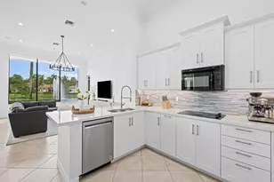 10920 Hawks Vista St, Plantation, FL 33324 - Photo 13