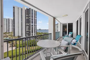 5400 N Ocean Dr SE, Singer Island, FL 33404 - Photo 35