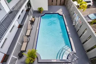 611 NE 14th Ave, Fort Lauderdale, FL 33304 - Photo 11