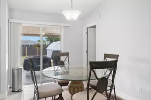 1098 SW Janette Ave, Port Saint Lucie, FL 34953 - Photo 9