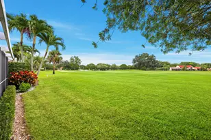 2 Monterey Pointe Dr, Palm Beach Gardens, FL 33418 - Photo 41