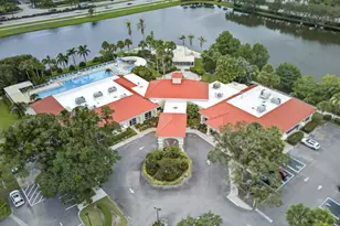 562 NW Lambrusco Dr, Port Saint Lucie, FL 34986 - Photo 41