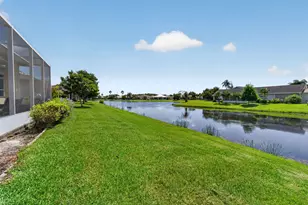562 NW Lambrusco Dr, Port Saint Lucie, FL 34986 - Photo 37