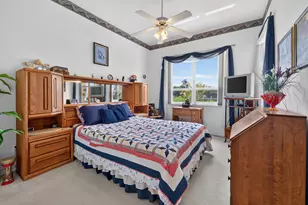 562 NW Lambrusco Dr, Port Saint Lucie, FL 34986 - Photo 27