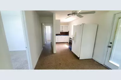 161 SW 6th Court SW, Vero Beach, FL 32962 - Photo 19