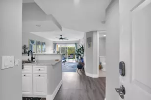 1030 Lake Shore Dr, West Palm Beach, FL 33403 - Photo 5