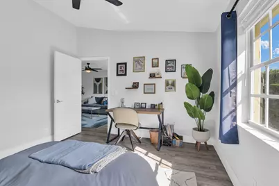 1030 Lake Shore Drive, West Palm Beach, FL 33403 - Photo 11