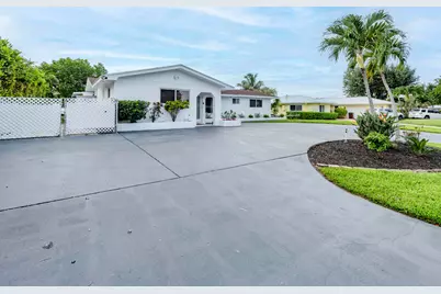 7951 W Lake Drive, Lake Clarke Shores, FL 33406 - Photo 55