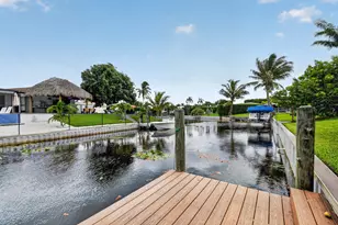 7951 W Lake Dr, Lake Clarke Shores, FL 33406 - Photo 11