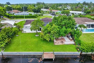 7951 W Lake Dr, Lake Clarke Shores, FL 33406 - Photo 3