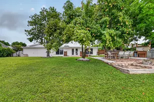 7951 W Lake Dr, Lake Clarke Shores, FL 33406 - Photo 9