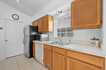 6397 Garrett Street, Jupiter, FL 33458 - Photo 9