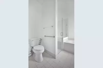 10788 Royal Caribbean Circle, Boynton Beach, FL 33437 - Photo 17