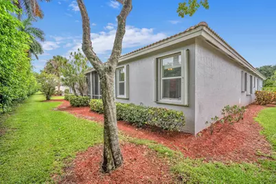 10788 Royal Caribbean Circle, Boynton Beach, FL 33437 - Photo 25