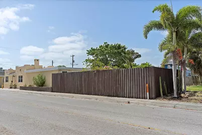 615 7th Avenue N, Lake Worth, FL 33460 - Photo 3