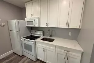 2724 NW 6th Ct, Fort Lauderdale, FL 33311 - Photo 7