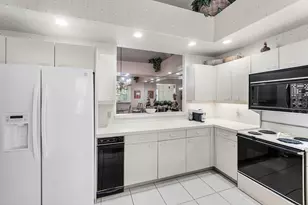 16909 Isle of Palms Dr, Delray Beach, FL 33484 - Photo 3
