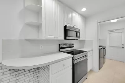 2889 E Community Drive, Jupiter, FL 33458 - Photo 13