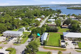 623 SW 35th St, Palm City, FL 34990 - Photo 21
