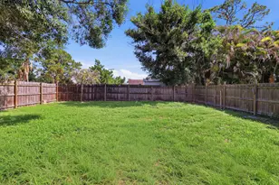623 SW 35th St, Palm City, FL 34990 - Photo 17