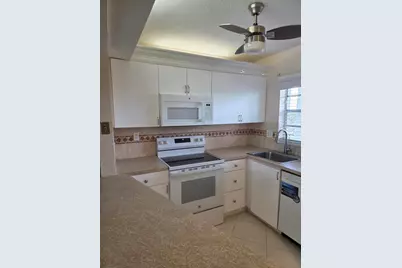 2998 Sunrise Lakes Drive E #411, Sunrise, FL 33322 - Photo 5