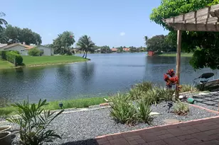 11585 N Quayside Dr, Cooper City, FL 33026 - Photo 7