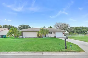 2065 SE Ancora Ct, Port Saint Lucie, FL 34952 - Photo 1