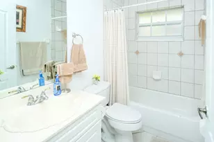 1814 Wisteria St, Wellington, FL 33414 - Photo 25