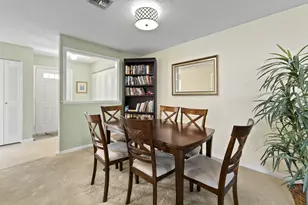 533 S Lakes End Dr, Fort Pierce, FL 34982 - Photo 5