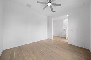 920 SW Newfield Ave, Palm City, FL 34990 - Photo 5