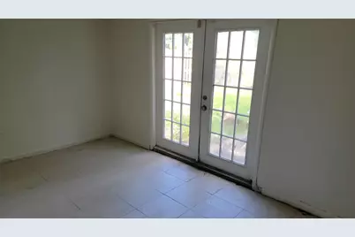 609 SW 79th Terrace, North Lauderdale, FL 33068 - Photo 15