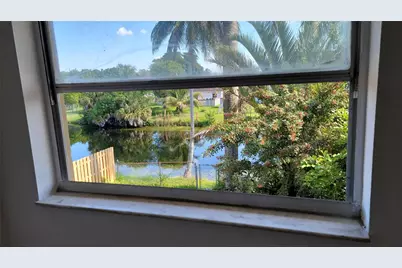 609 SW 79th Terrace, North Lauderdale, FL 33068 - Photo 3